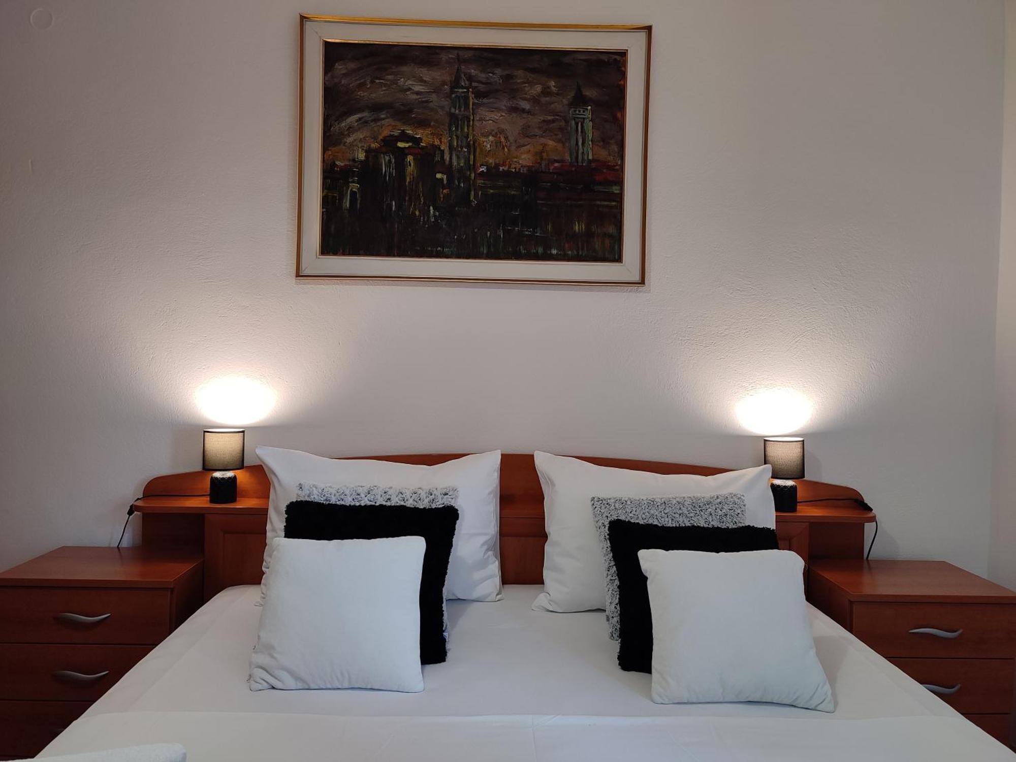 Deluxe Apartman Pervan スプリト エクステリア 写真