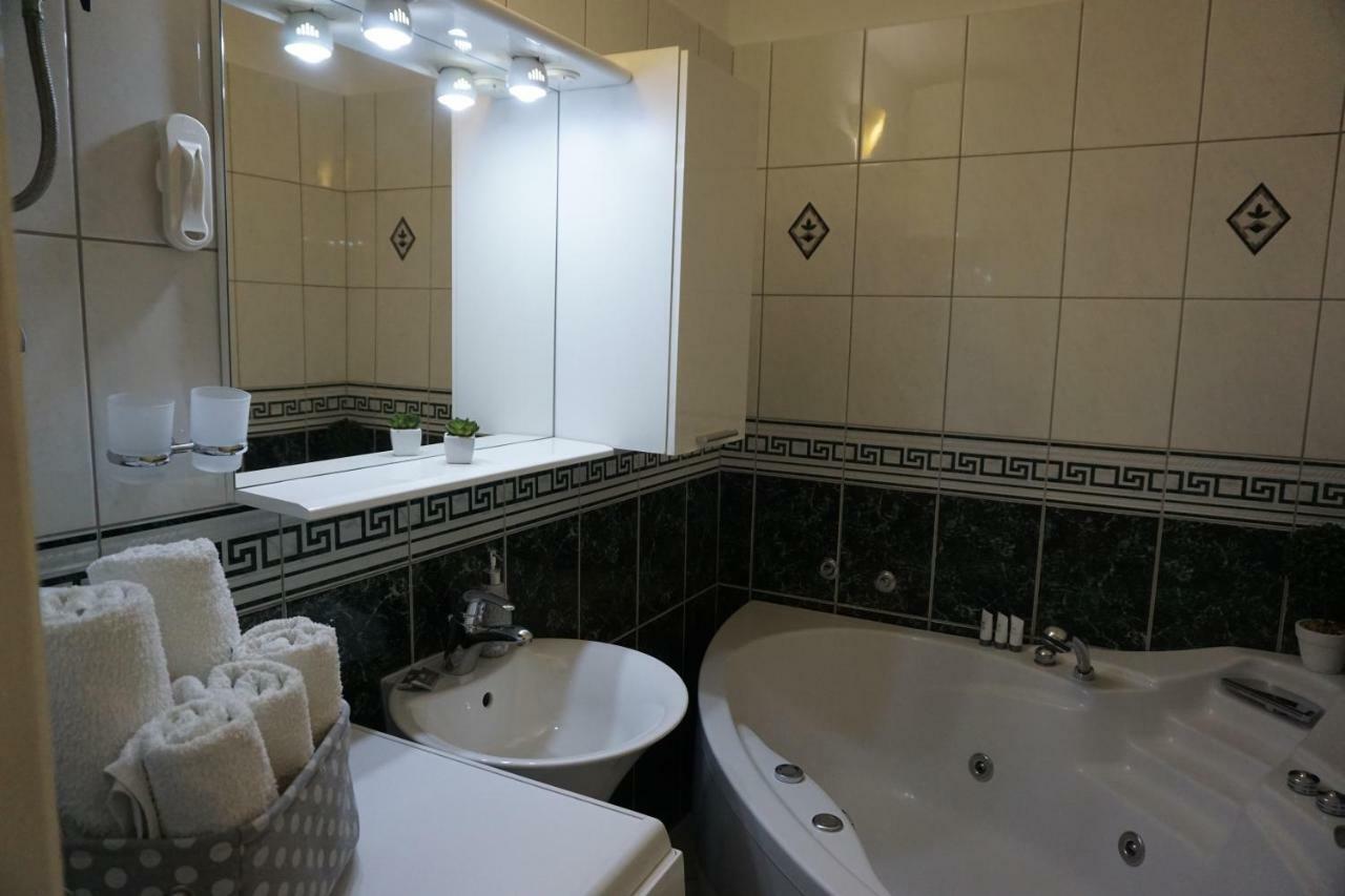 Deluxe Apartman Pervan スプリト エクステリア 写真