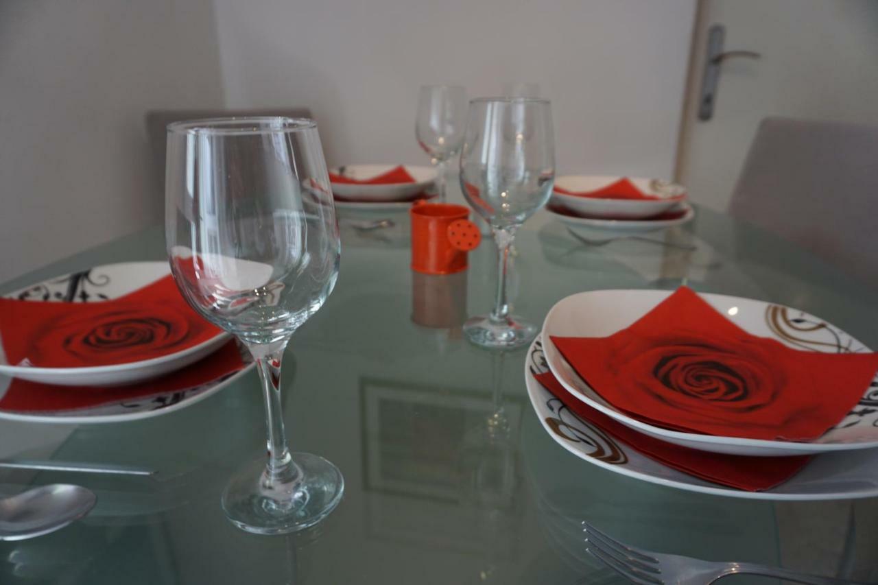 Deluxe Apartman Pervan スプリト エクステリア 写真